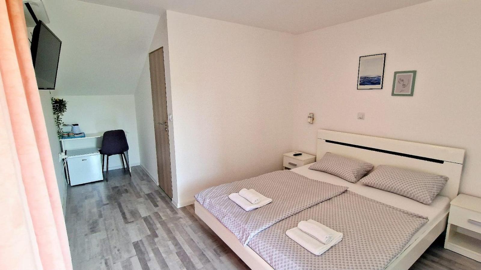 Cozy Room Peny Karlovac Buitenkant foto